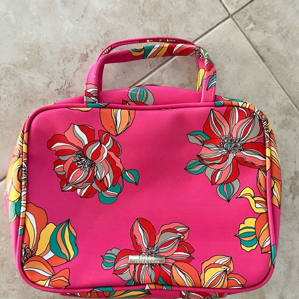 New Trina Turk Bright Pink Floral Travel Cosmetic Bag - Picture 4 of 8